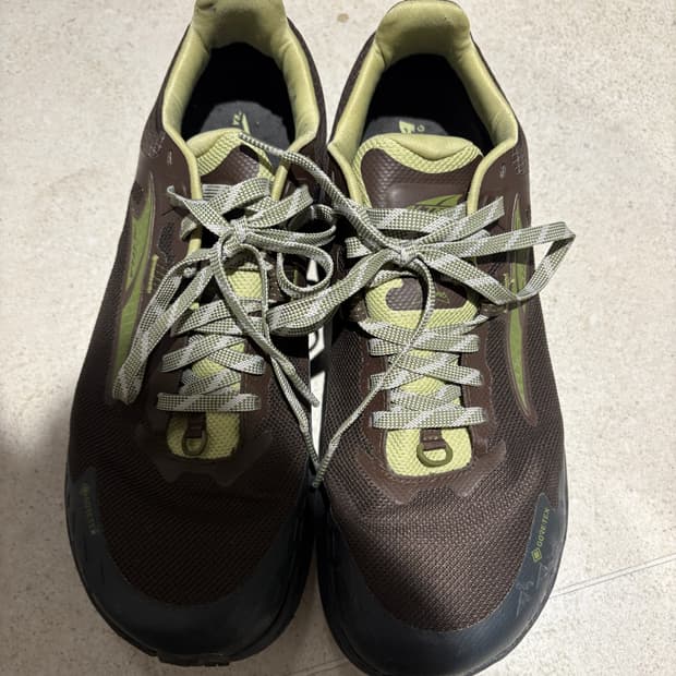 알트라x로아 290사이즈 판매합니다!!