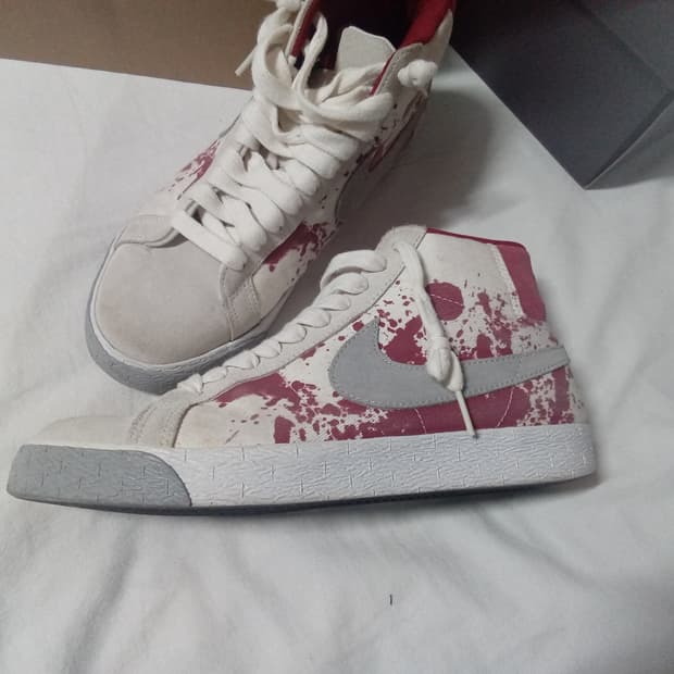 나이키 블레이저 블루드 하이컷 스 니커즈