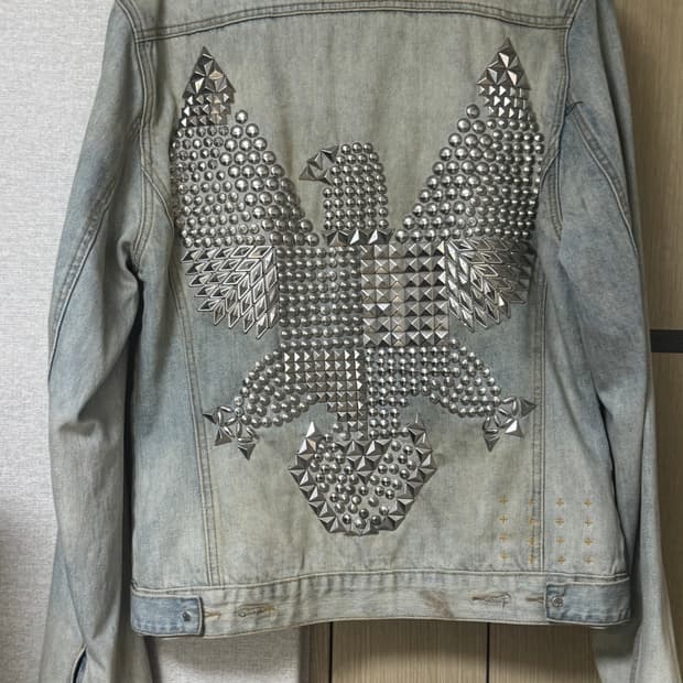 Kusbi 스터드 데님자켓