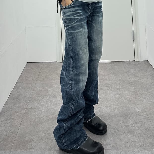00s iloi vintage destroyed washing denim