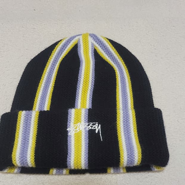 스투시 버티칼 스트라이프 비니 OS