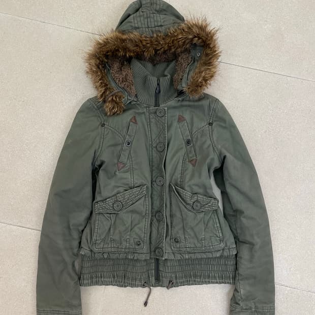 카키 y2k 퍼 야상 