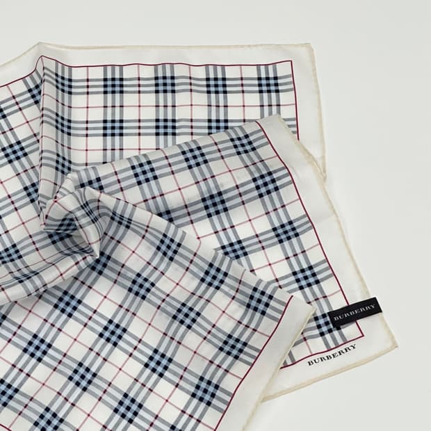 (새상품) burberry/ 버버리 코튼 쁘띠스카프 손수건