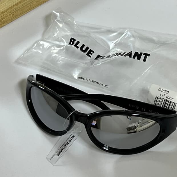 블루엘리펀트 블랙실버 선글라스