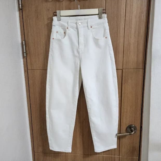 (27)여성 시티즌오브휴머니티 화이트 데님 팬츠