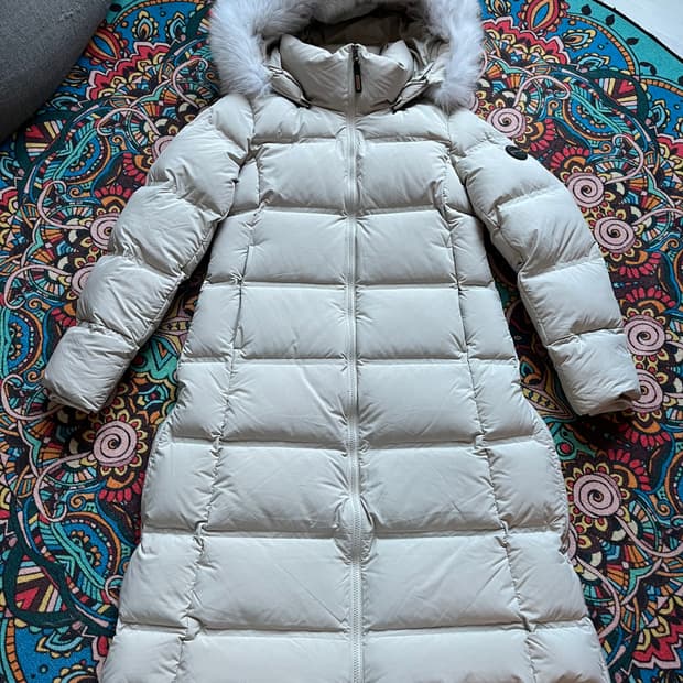 블랙야크 롱패딩 새상품급