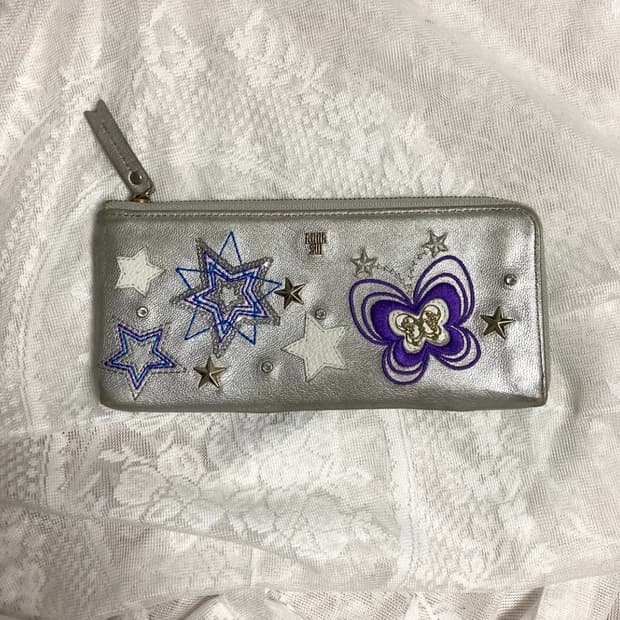 안나수이 장지갑