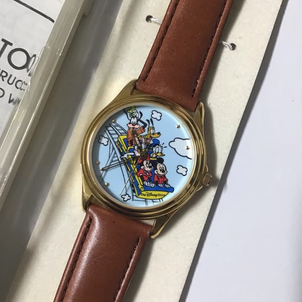(빈티지)일본 홍콩 한정 디즈니 미키 & 프렌즈 손목시계