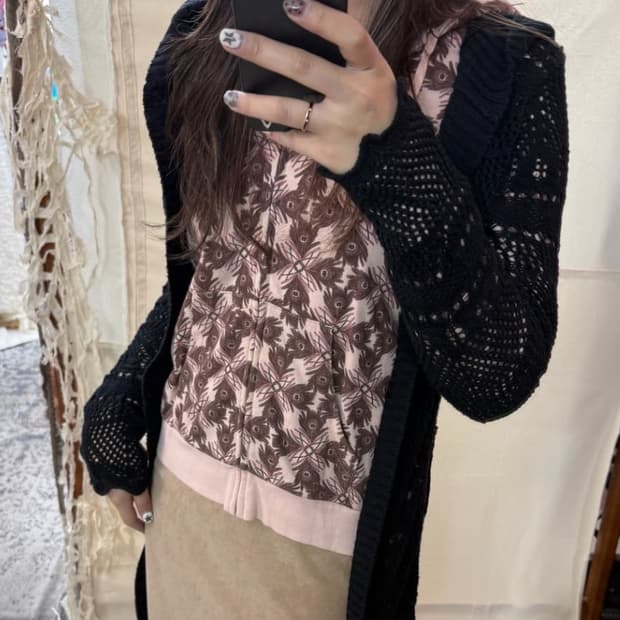 (택o) ivanahelsinki x uniqlo hoody