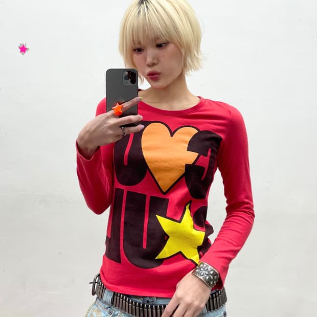 Retro Big Heart Star Red Long Sleeve 