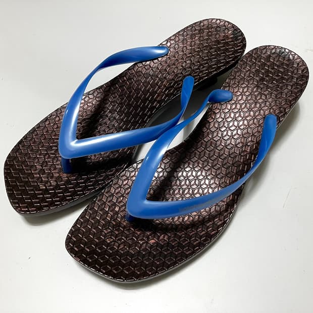 코토하요코자와 플립플랍 샌들