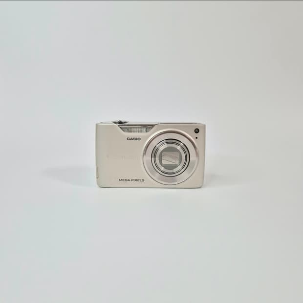 카시오 엑슬림 2450 골드 (casio exilim z450)