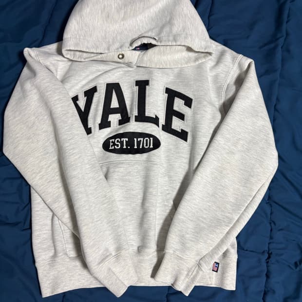 예일 후드티