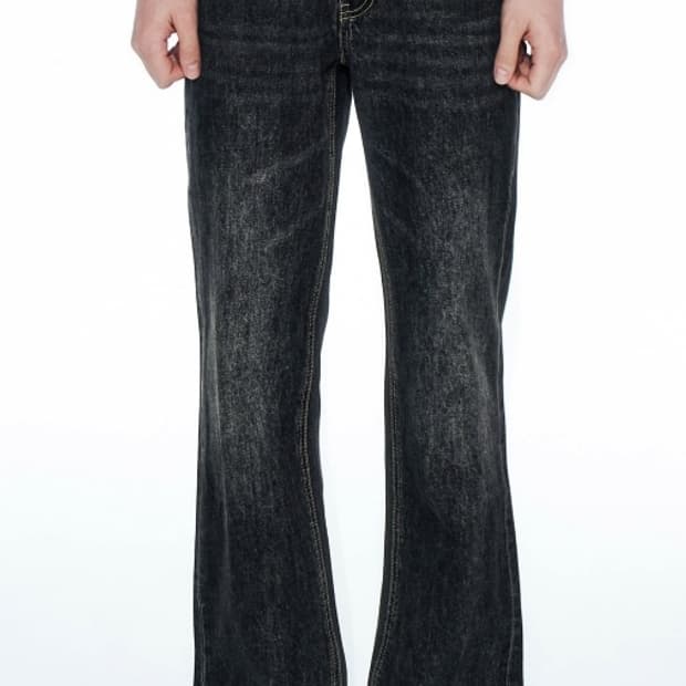 피스워커 블랙워싱 플레어진