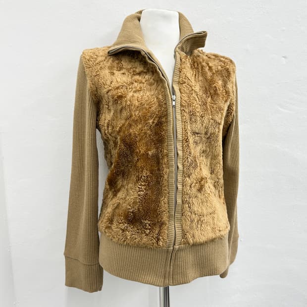 Camel fur knit zip up