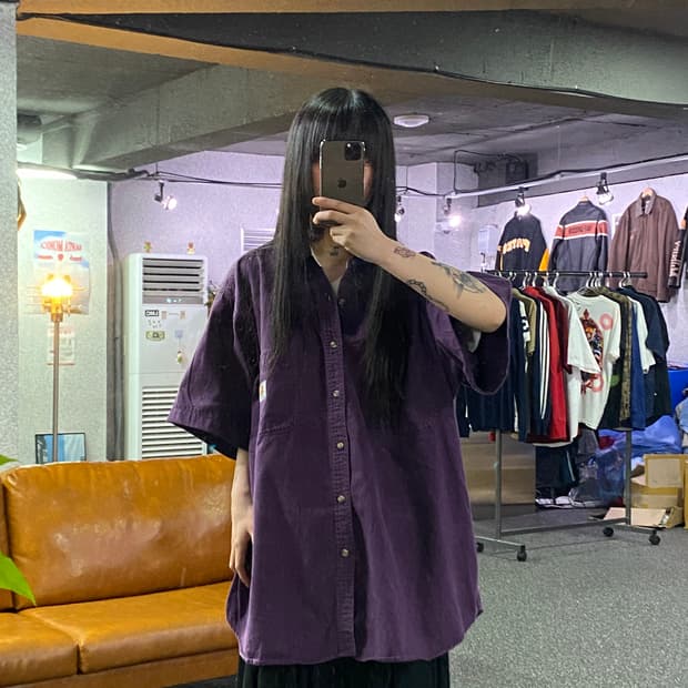칼하트 클래식로고 퍼플 오버핏 반팔 워크셔츠B5066