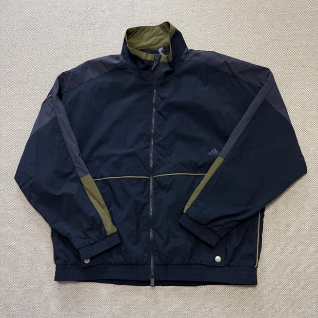아디다스 배색 바람막이 자켓