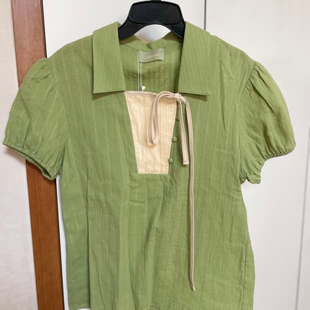 시눈 반팔 블라우스