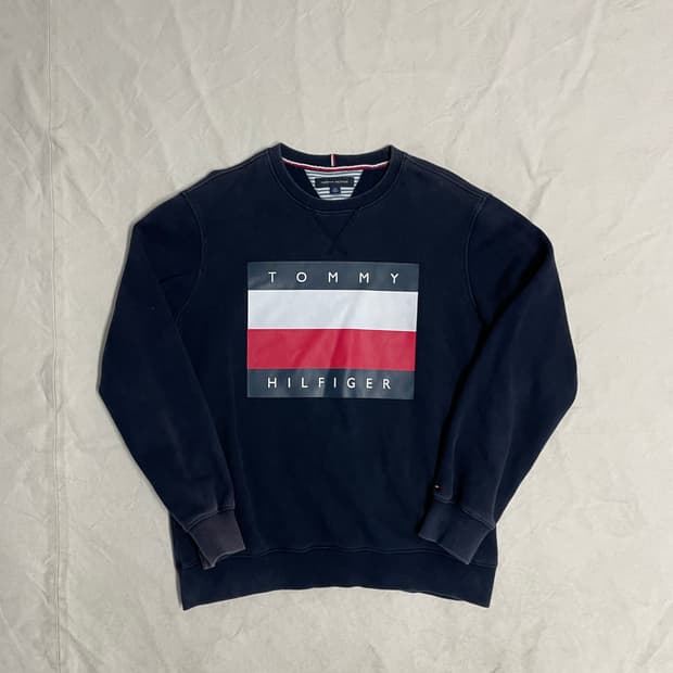 타미힐피거 맨투맨 