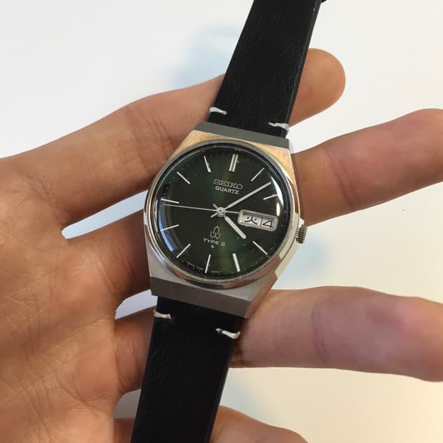 70s seiko type 2 olive dial quartz 