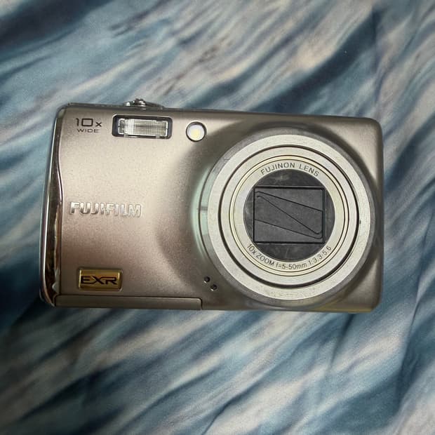 후지필름 파인픽스 f80exr 실버 카메라🤍✨