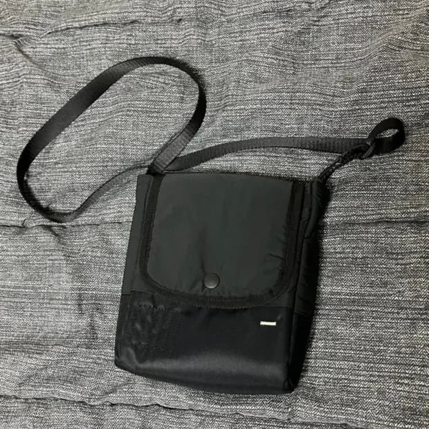 월스와일무브먼트 fs80 크로스백