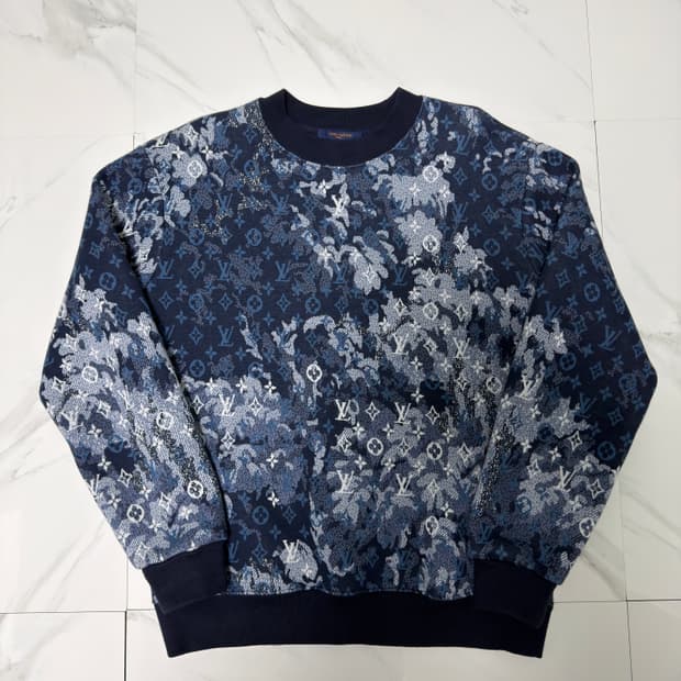 루이비통 테피스트리 모노그램 맨투맨 M