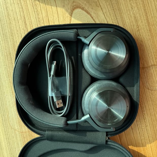 뱅앤 올룹스 베오플레이 HX 블랙 헤드폰 상태 최상