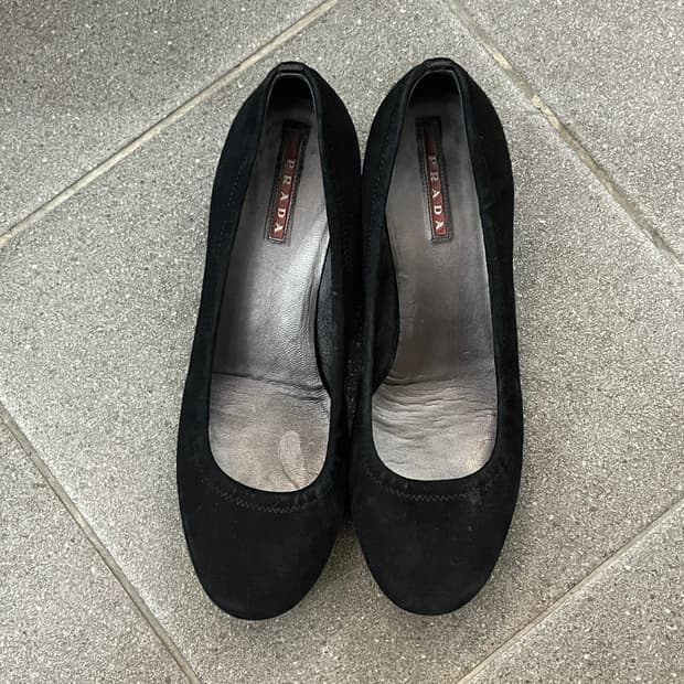 프라다 스포츠 스웨이드 힐