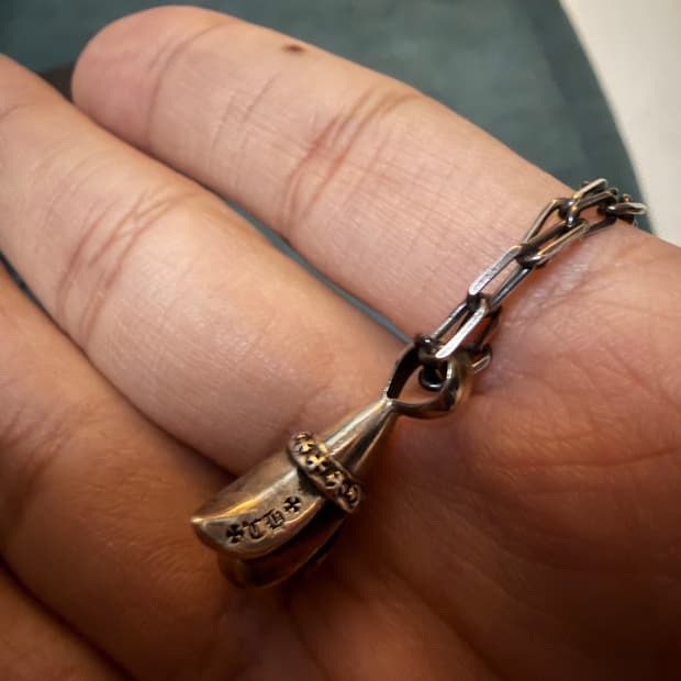 크롬하츠 크로스테일 참