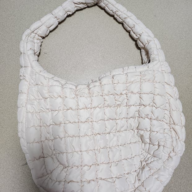 코스 정품 구름백 (아이보리) 빅사이즈