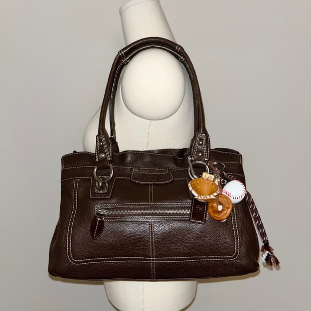 📦 Coach brown Shoulder Bag