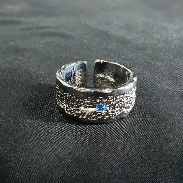 🌌 빈티지 반지