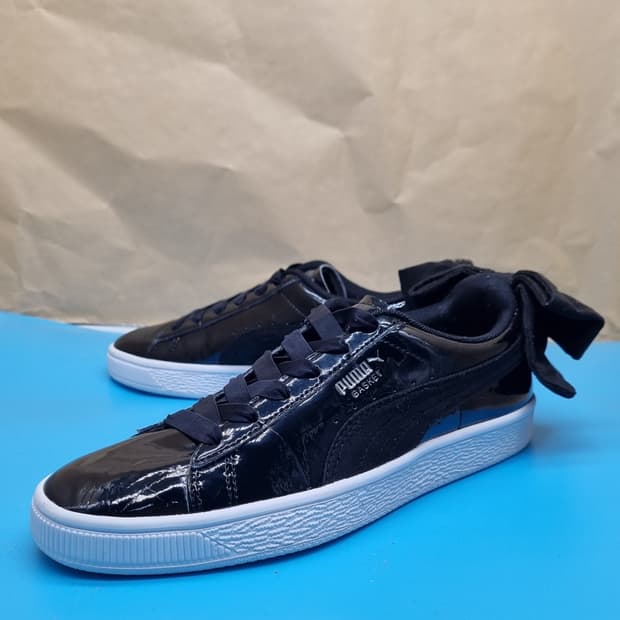 푸마 바스켓 하트 페이던트 블랙 235