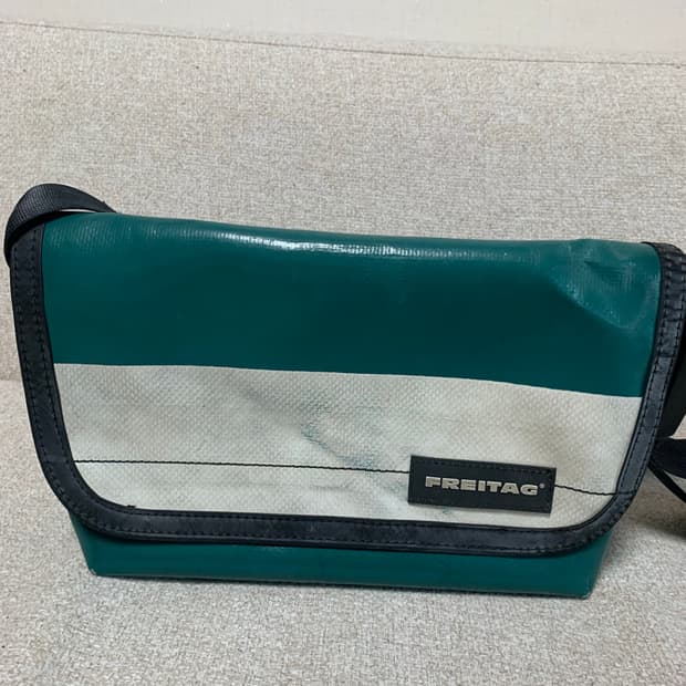 프라이탁 하이파이브오 그린