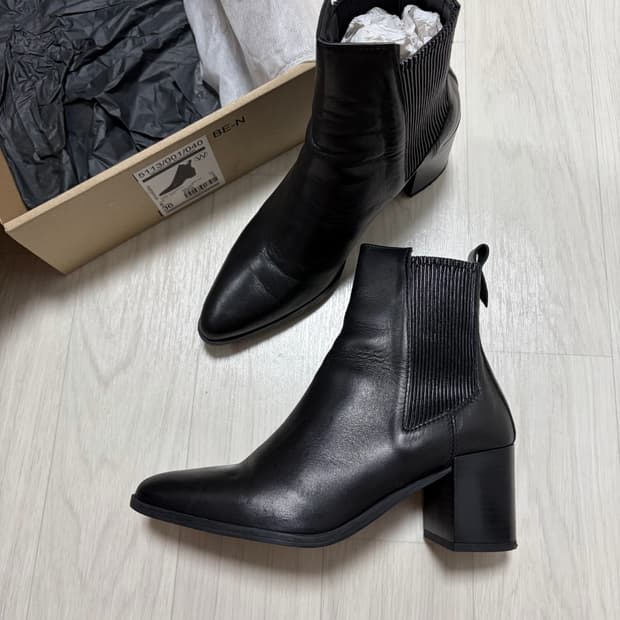 자라(ZARA) 앵클부츠 리얼레더 [36 사이즈]