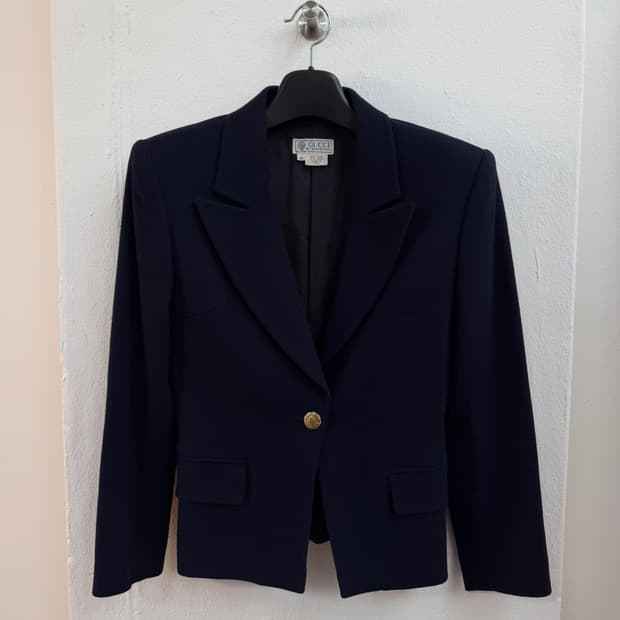 구찌 네이비 금장 블레이져