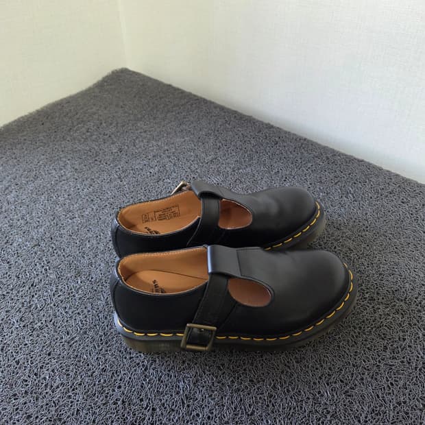 닥터마틴 폴리 메리제인 블랙 uk3