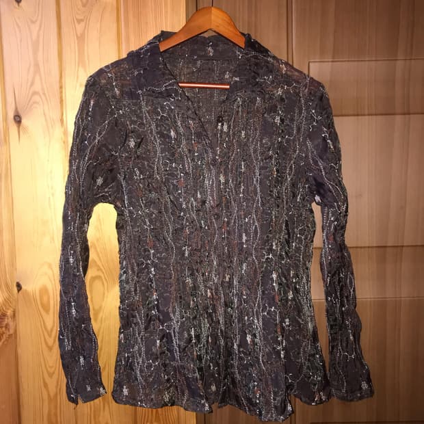 0016 - Rust Thread Shirt