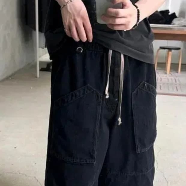 [2]폴리테루 페인터 반바지 데님 블랙