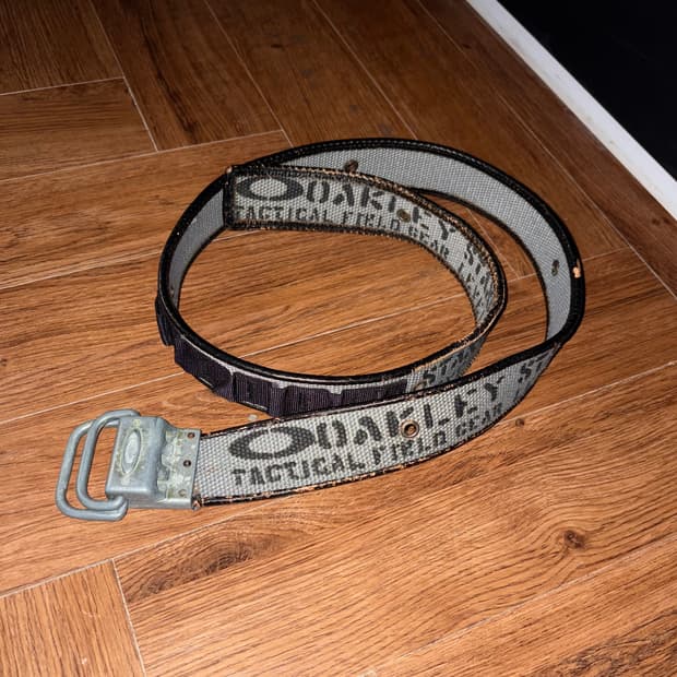 오클리 빈티지 벨트