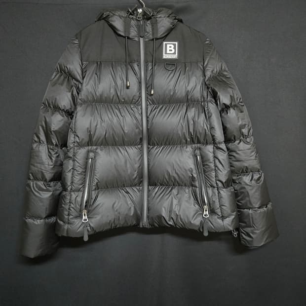 버버리 레이 구스 다운 패딩(XS사이즈)