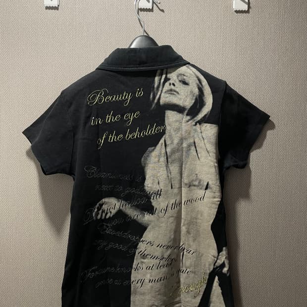 Y2k 백프린팅 반팔