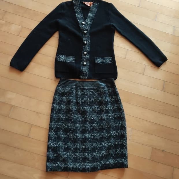 토리버치 니트가디건 & 트위드 스커트