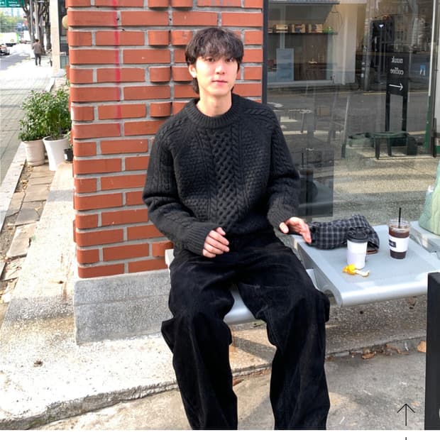 새거) 택포) 신상 휴즈네스트 블랙 케이블 피셔맨 니트 M(100)