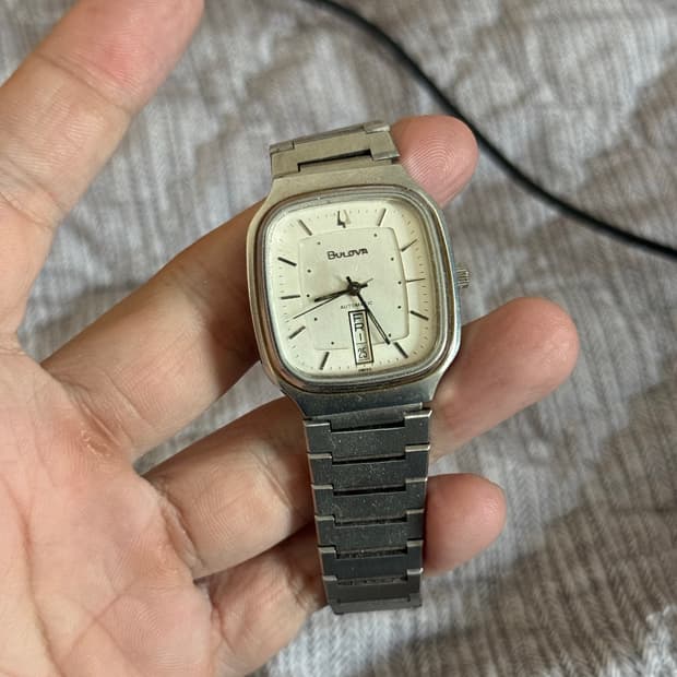 부로바 오토메틱 빈티지