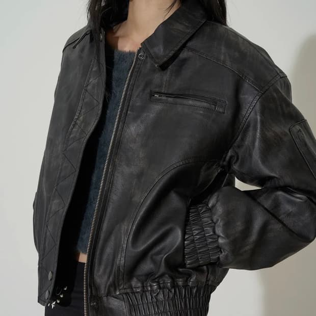 일리고 레더 봄버 자켓 블랙