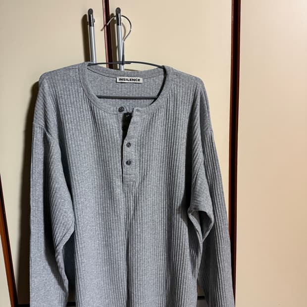 인사일런스 와플 헨리넥 s