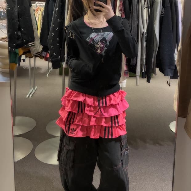 Y2K Grunge Street 🏁🎀