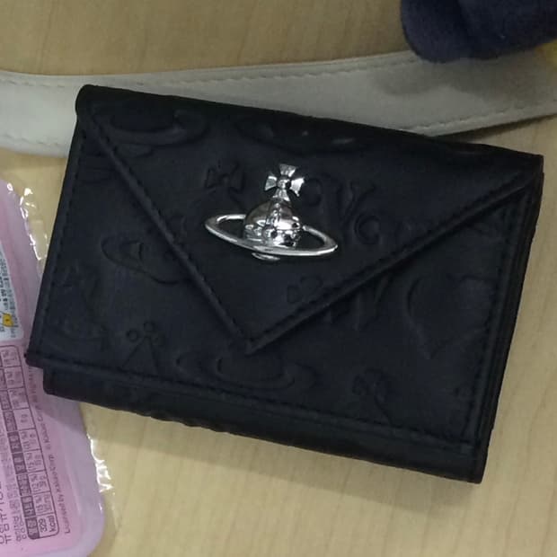 !!지갑 분실!! 비비안웨스트우드 검은색 반지갑 찾습니다